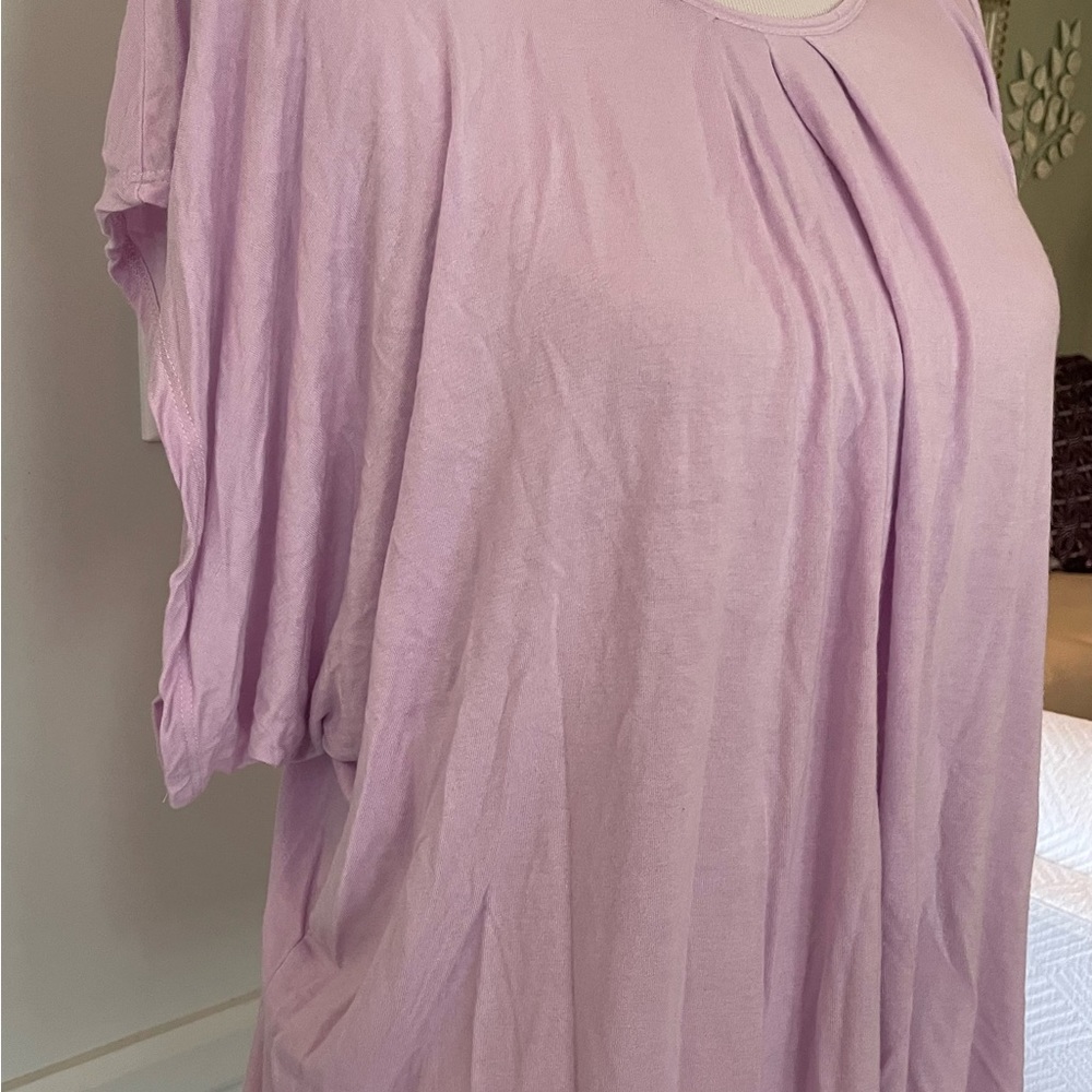 Ninexus Flowy Top - Picture 2 of 5